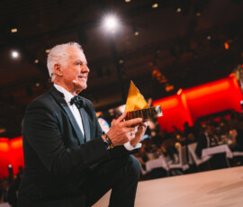 55. Ball des Sports, 21.02.2026, Festhalle Frankfurt am Main. Benefiz-Veranstaltung, Stiftung Deutsche Sporthilfe. Beim Ball des Sports 2026 wird Fritz Fischer (Biathlon) wird für sein Lebenswerk mit der goldenen Sportpyramide geehrt.