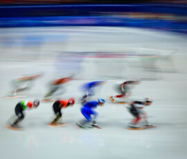 Short Track Speed Skating am 16.02.2026 - 5000m Staffel Männer Halbfinale bei den Olympischen Winterspielen Mailand (Milano/Cortina) in Mailand, Italien. Short Track Speed Skating am 16.02.2026 - 5000m Staffel Männer Halbfinale